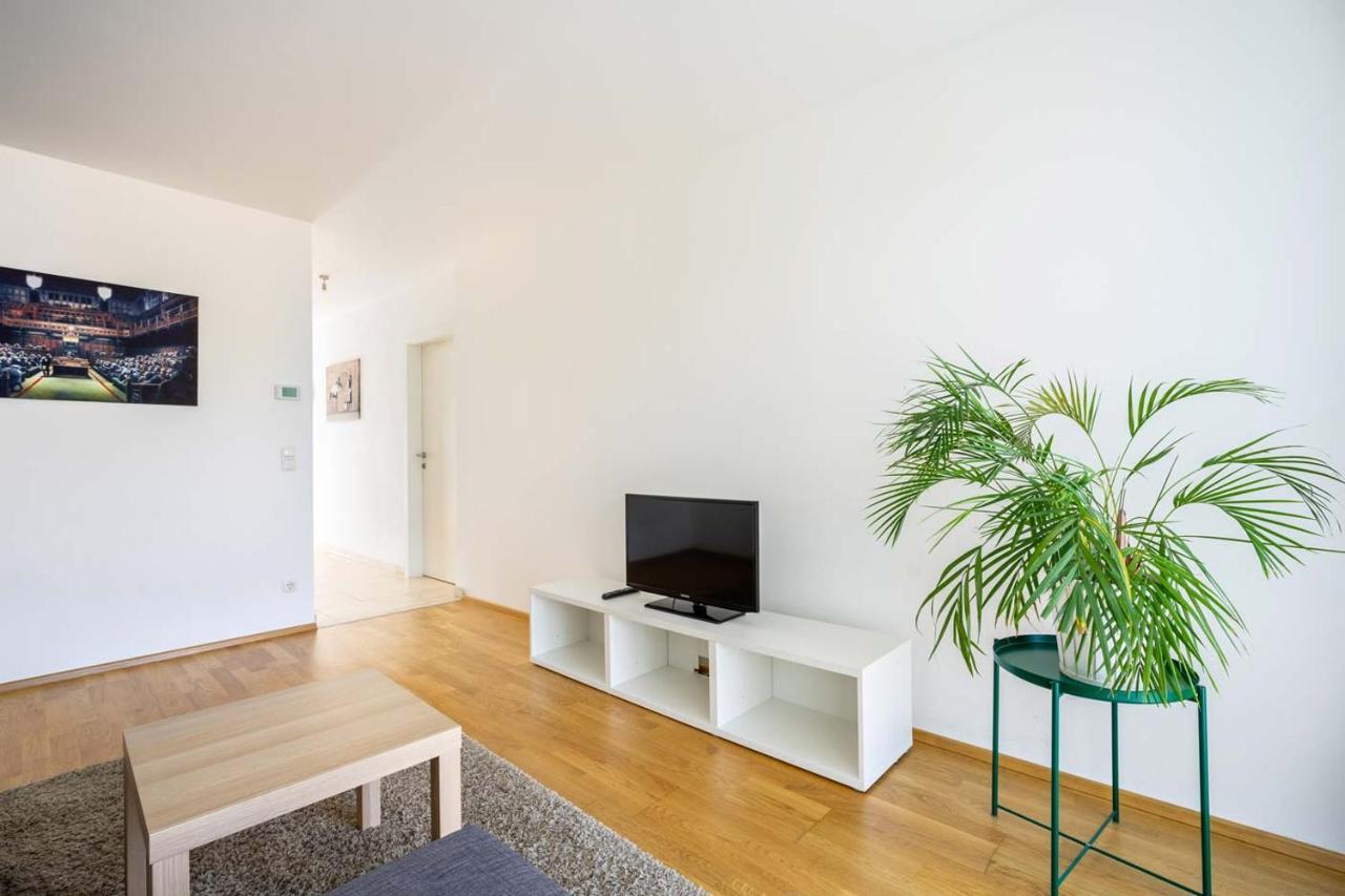Donaufeld Living - Modernes Und Helles Apartment Відень Екстер'єр фото