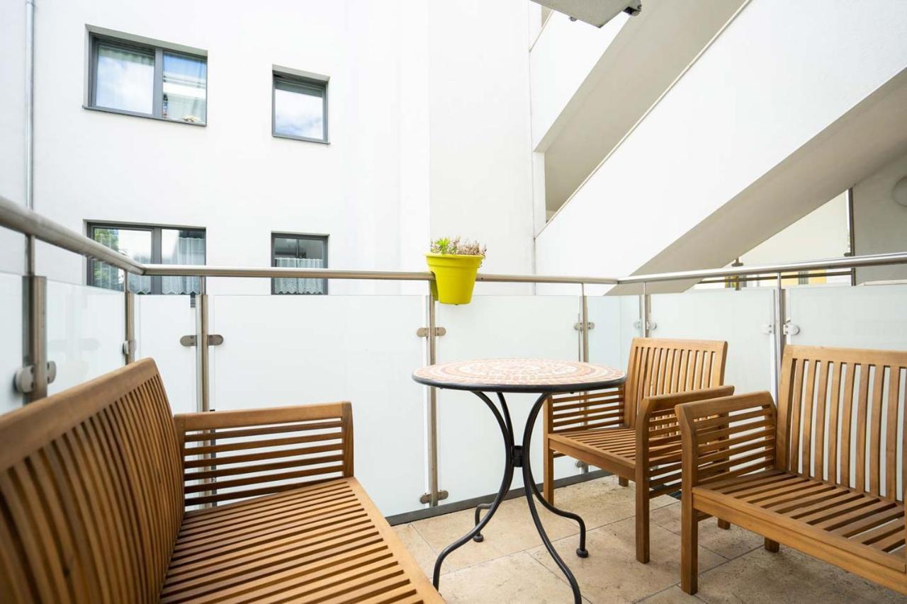 Donaufeld Living - Modernes Und Helles Apartment Відень Екстер'єр фото